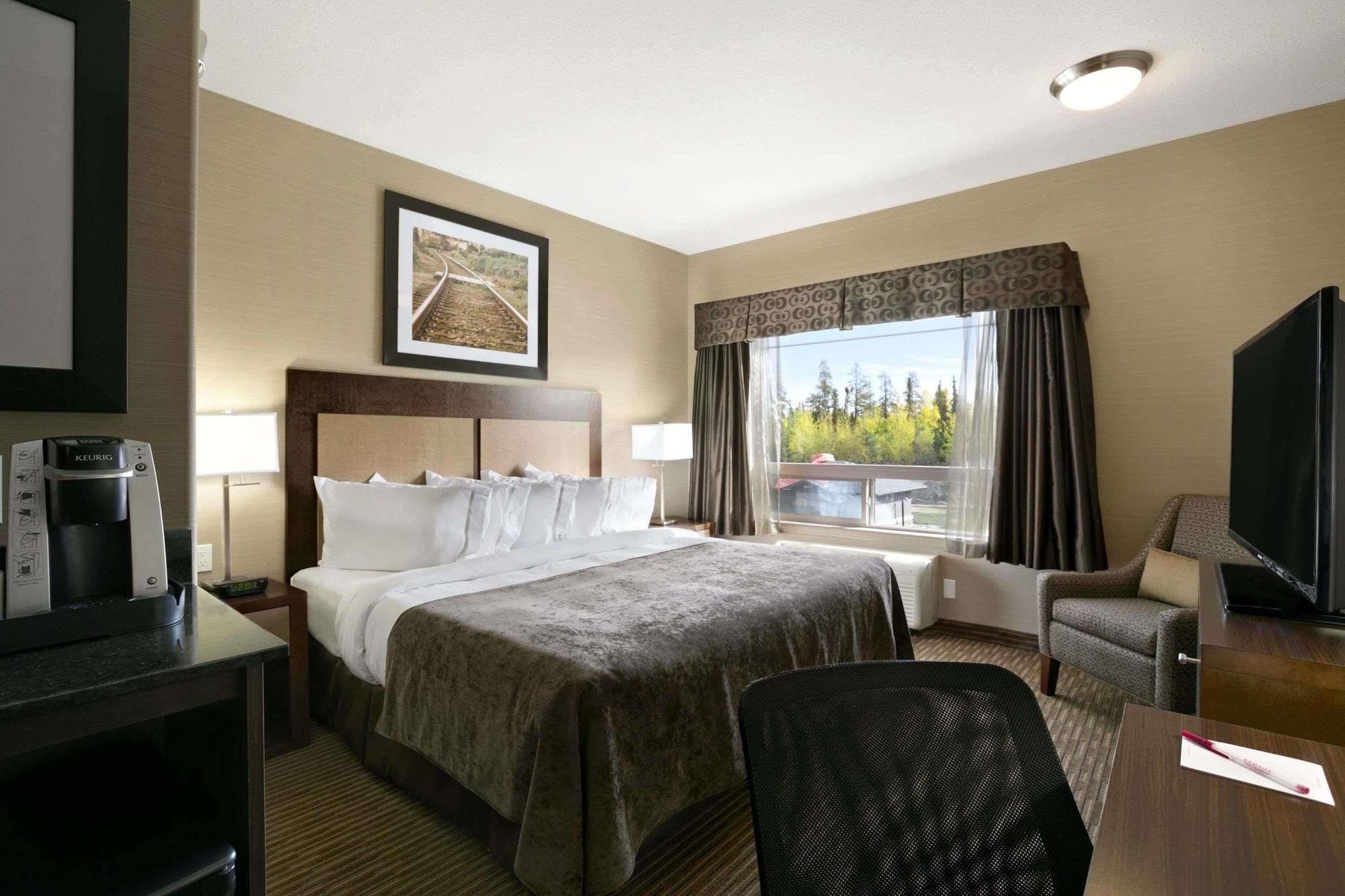 Ramada By Wyndham Conklin Otel Dış mekan fotoğraf