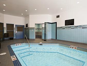 Ramada By Wyndham Conklin Otel Konforlar fotoğraf